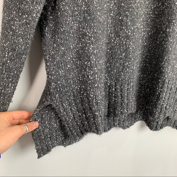 Velvet By Graham & Spencer Gray Scalloped Sweater - Picture 3 of 7